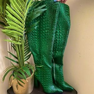 Shane Justin Thigh High Money Green Boots